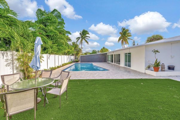 Backyard, Exterior, Pool