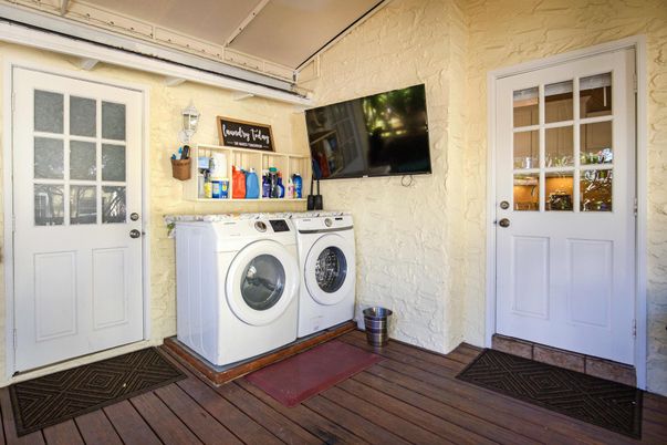Exterior, Washer
