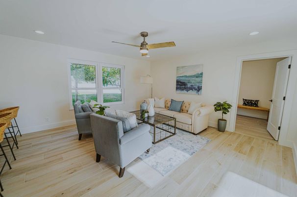 Interior, Living room, Recessed Lighting, Wood Texture Flooring