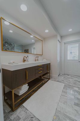 Bathroom, Dual Sink Vanities, Interior, Marble, Recessed Lighting