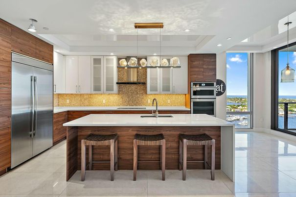 Interior, Kitchen, Pendant Lights, Recessed Lighting, Stainless Steel Appliances