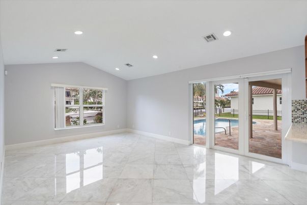 Empty room, Interior, Marble, Recessed Lighting