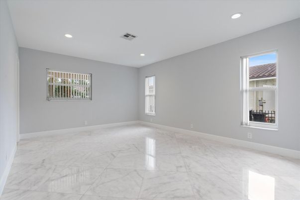 Empty room, Interior, Marble, Recessed Lighting