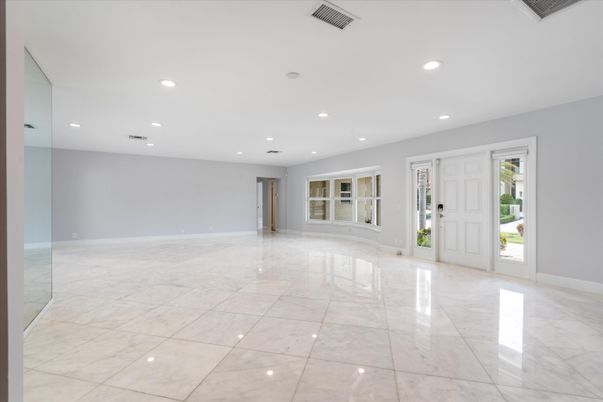 Empty room, Interior, Marble, Recessed Lighting