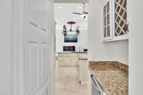 Interior, Kitchen, Pendant Lights, Recessed Lighting