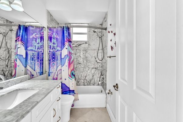 Bathroom, Interior, Marble Walls