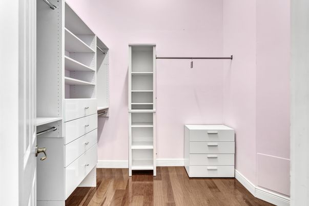 Interior, Walk-in Closets, Wood Texture Flooring