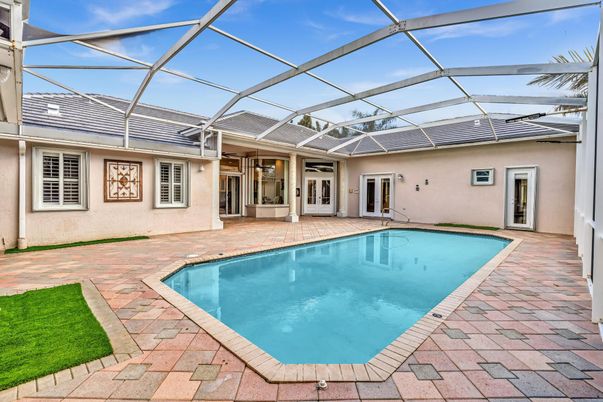 Glass Ceilings, Interior, Pool, Sun Room