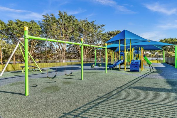 Backyard, Exterior, Playground