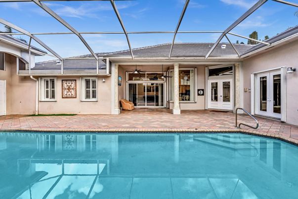 Glass Ceilings, Interior, Pool, Sun Room