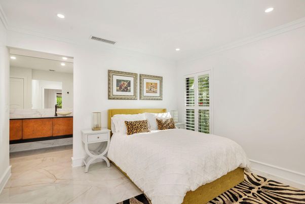 Bedroom, Interior, Marble, Recessed Lighting