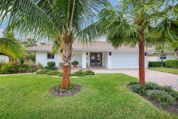 Attached, Backyard, Exterior, Facade, Ranch