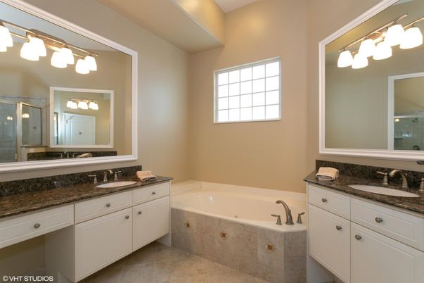 Bathroom, Dual Sink Vanities, Interior