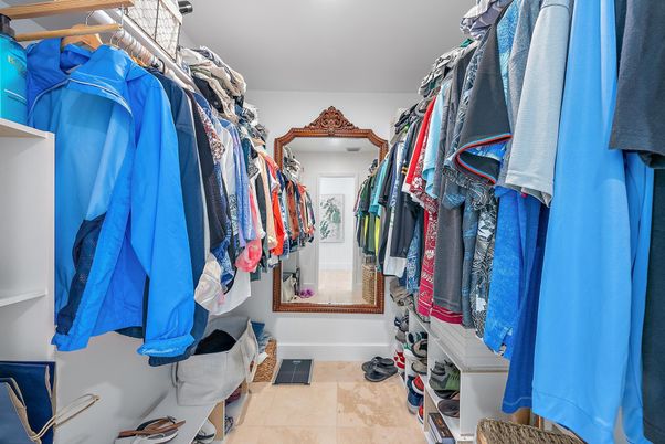 Interior, Walk-in Closets