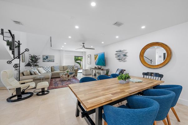 Dining room, Interior, Living room, Recessed Lighting
