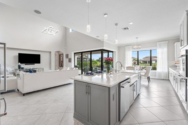 Dining room, Interior, Kitchen, Living room, Pendant Lights, Recessed Lighting