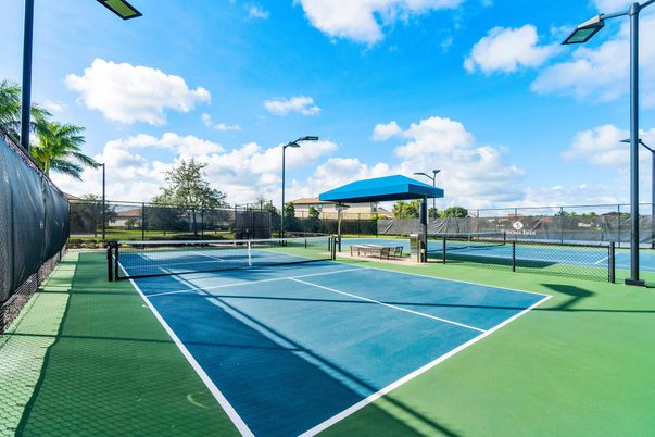 Exterior, Tennis Courts