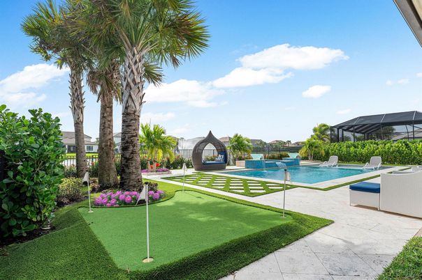 Backyard, Exterior, Pool