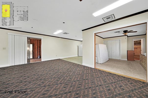 Empty room, Interior, Recessed Lighting