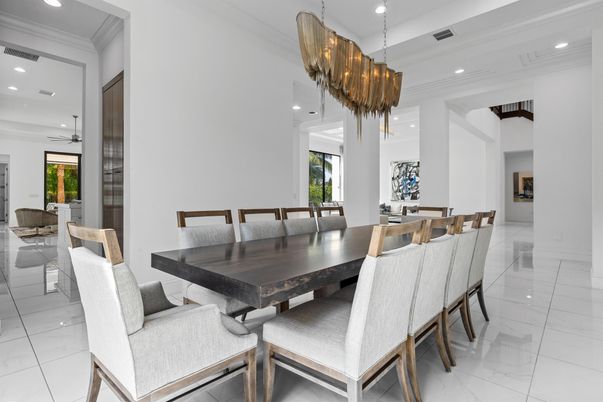 Chandelier, Dining room, Interior, Marble, Recessed Lighting