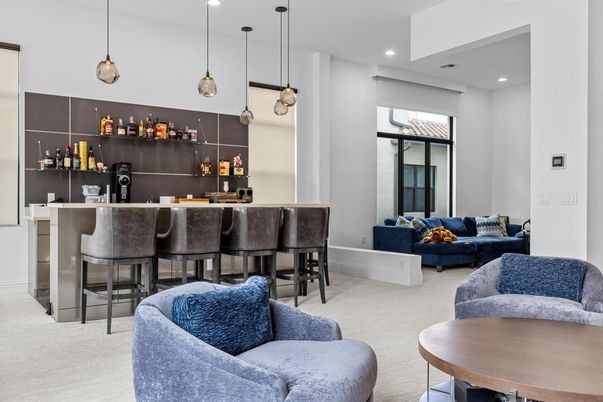 Interior, Living room, Pendant Lights, Recessed Lighting