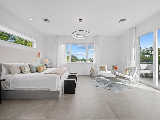 Bedroom, Interior, Pendant Lights, Recessed Lighting