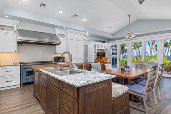 Dining room, Interior, Kitchen, Recessed Lighting, Stainless Steel Appliances, Wood Texture Flooring