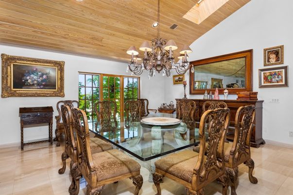 Chandelier, Dining room, Interior, Wooden Ceilings