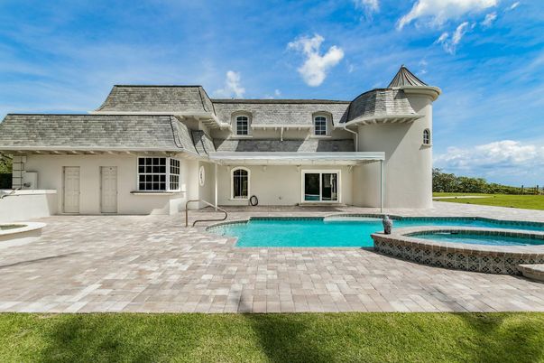 Exterior, Facade, Pool, French Provincial