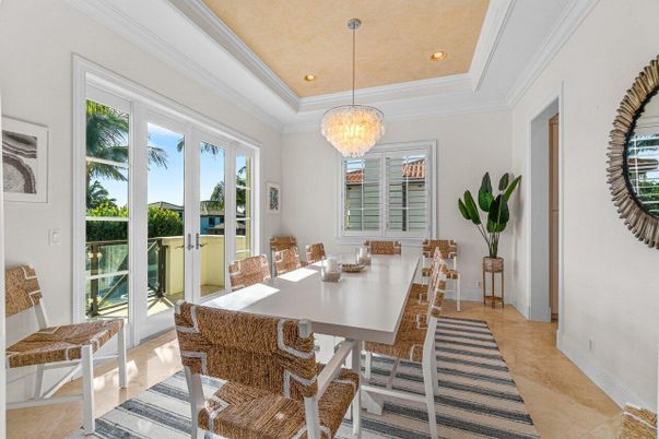 Chandelier, Dining room, Interior, Pendant Lights, Recessed Lighting
