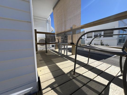 Exterior, Wood Texture Flooring