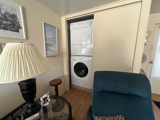 Interior, Utility Closets, Washer, Wood Texture Flooring