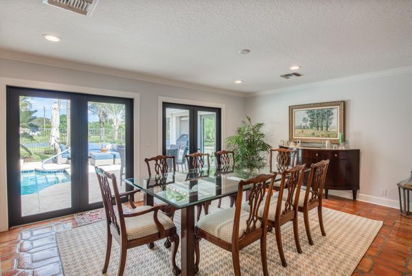 Dining room, Interior, Recessed Lighting