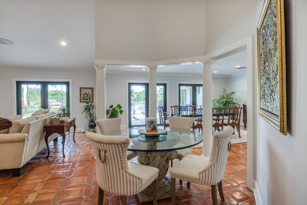 Dining room, Interior, Living room, Recessed Lighting