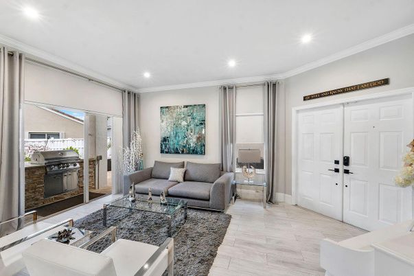 Interior, Living room, Recessed Lighting, Wood Texture Flooring