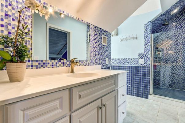Bathroom, Glass Shower, Interior