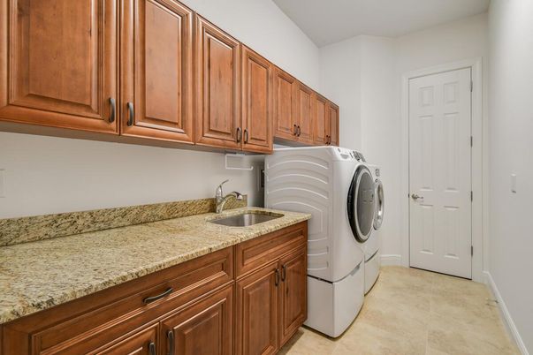 Interior, Washer
