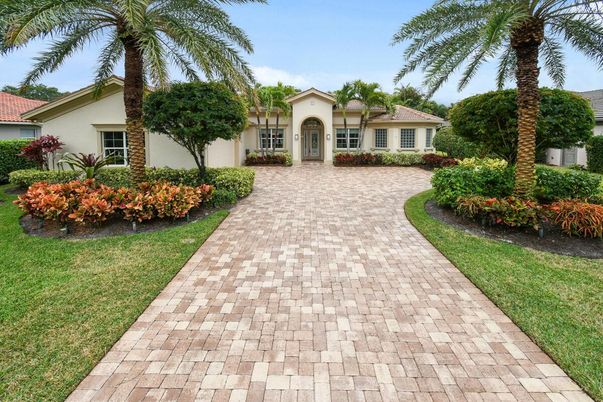 Backyard, Exterior, Facade, Spanish Mediterranean