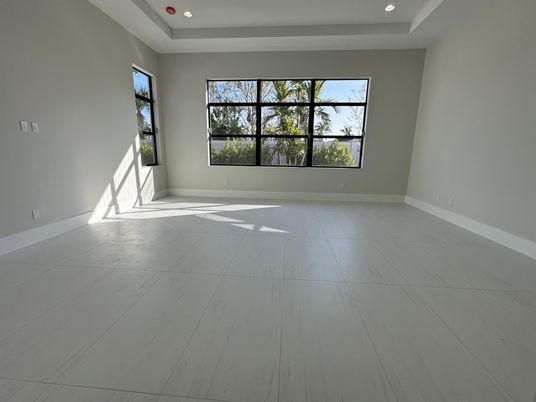 Empty room, Interior, Marble, Recessed Lighting