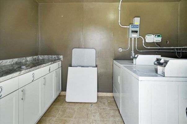 Interior, Washer