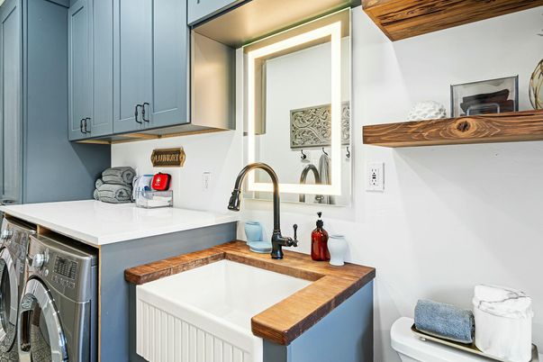 Interior, Washer