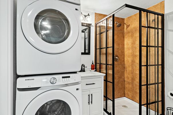 Interior, Utility Closets, Washer