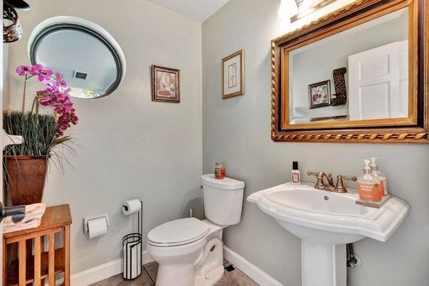 Bathroom, Interior