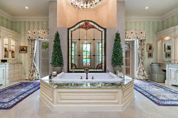 Bathroom, Interior, Recessed Lighting