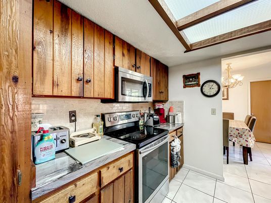 Chandelier, Interior, Kitchen