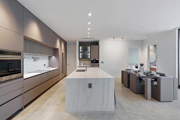 Dining room, Interior, Kitchen, Recessed Lighting, Stainless Steel Appliances