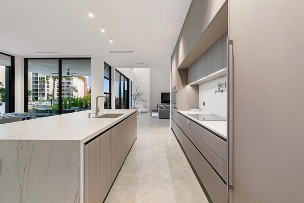 Interior, Kitchen, Marble Walls, Recessed Lighting