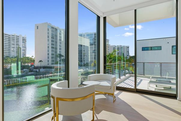 Water, Interior, Other, Skyline
