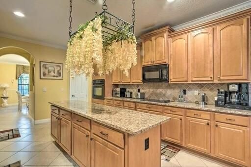Chandelier, Interior, Kitchen, Recessed Lighting