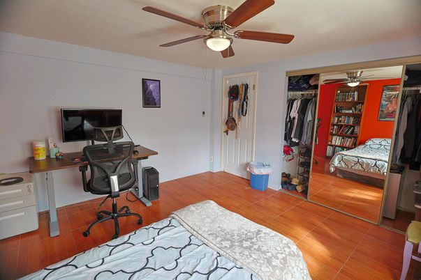 Bedroom, Home Office, Interior, Wood Texture Flooring